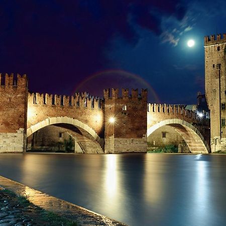Adige Penthouse Lejlighedshotel Verona Eksteriør billede